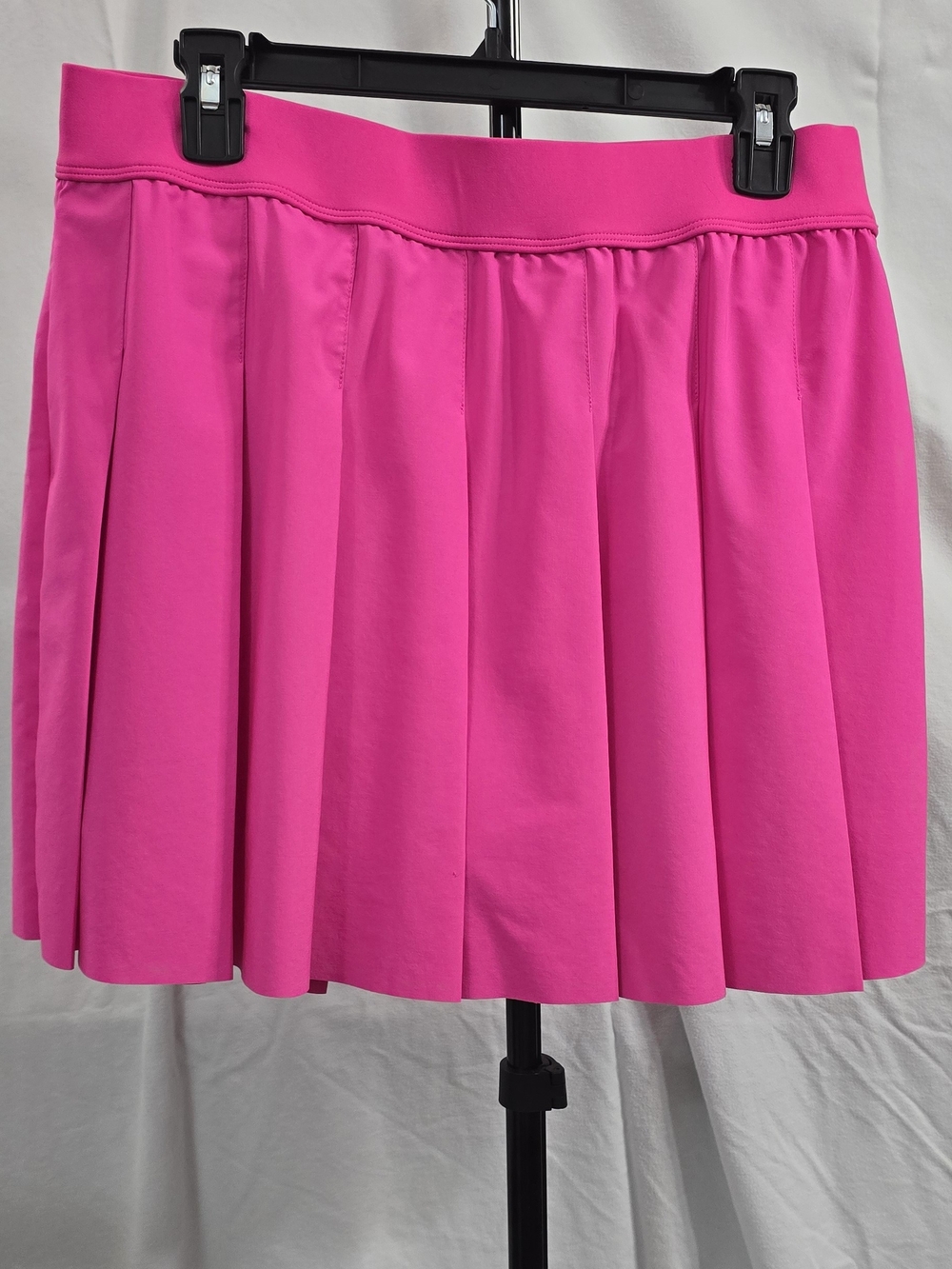Fabletics Bright Pink Pleated Skater Skirt NWT